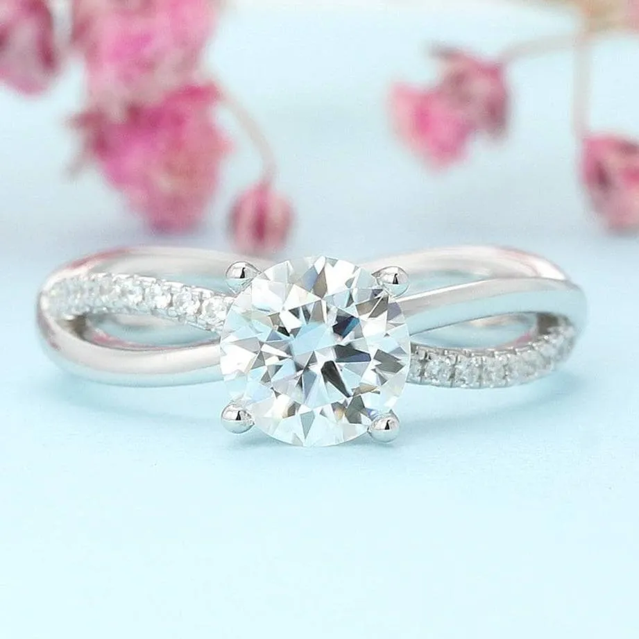 1.0 Ct Round Cut Diamond Halo Twist Band Engagement Ring