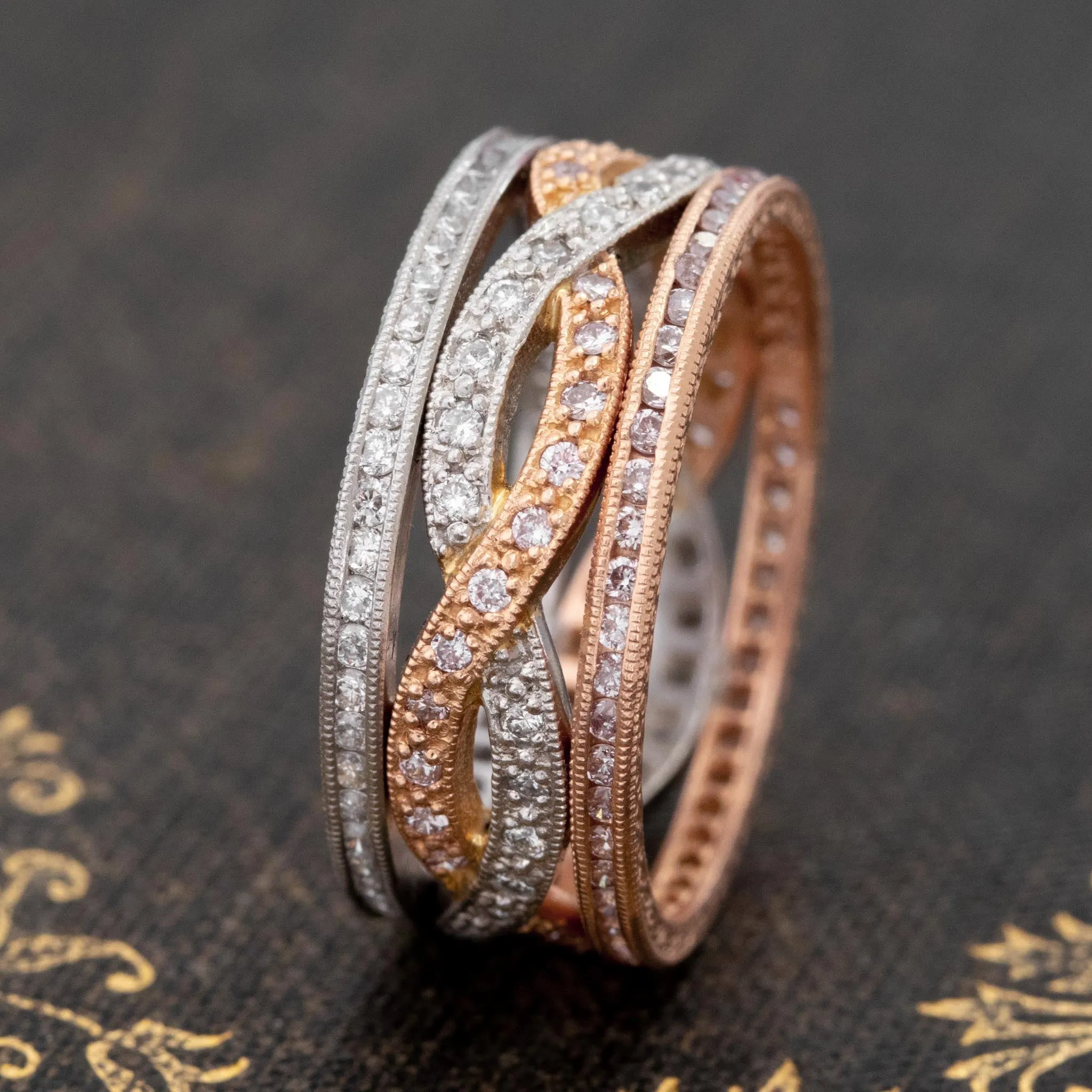 1.30ctw Fancy Pink and White Diamond Twist Band