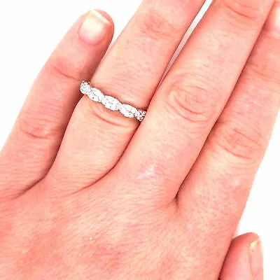 14K Diamond Twist Band White Gold