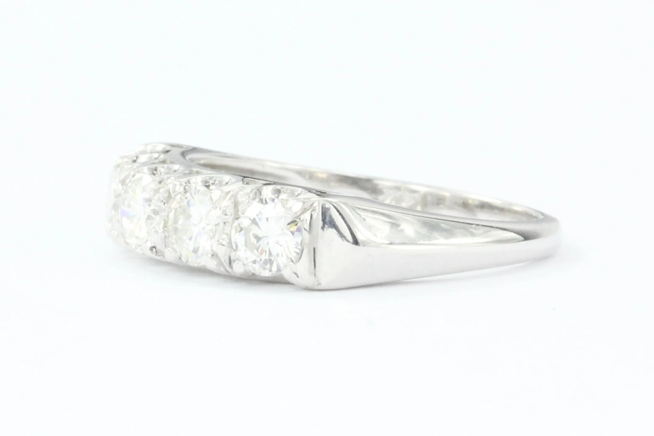 14K White Gold 5 Stone Diamond Anniversary Band Ring 1 CTW