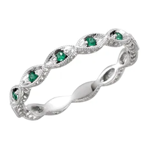 14k White Gold Emerald Anniversary Band Size 7