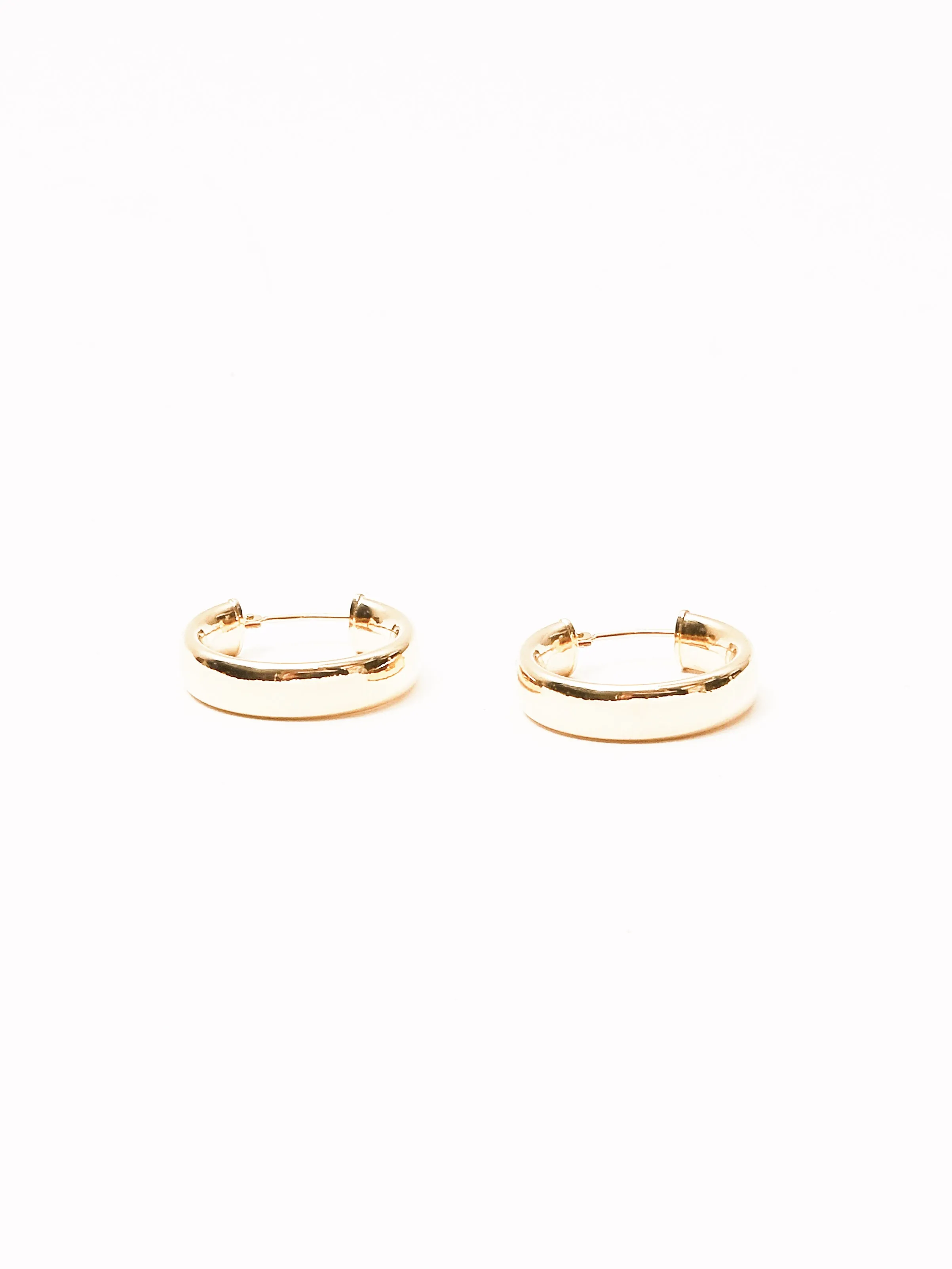 14KY 20MM Polished Hoop Earrings