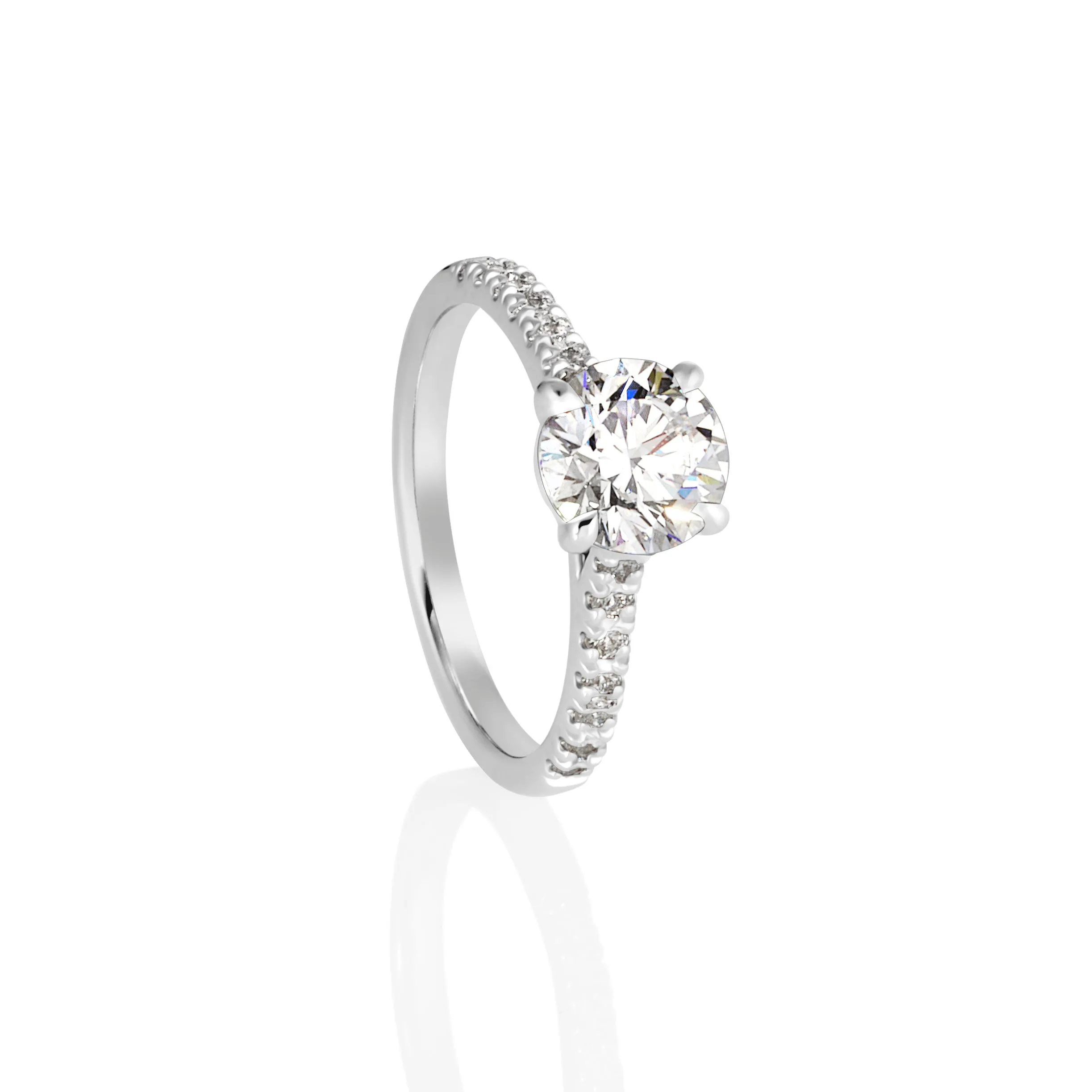 18ct White GoldRound Brilliant Lab Grown Diamond Engagement Ring with Shoulder Stones TDW= 0.81ct