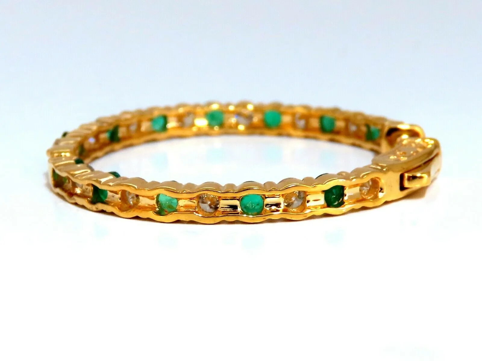 3.77ct natural emerald diamonds hoop earrings 14kt yellow gold inside out