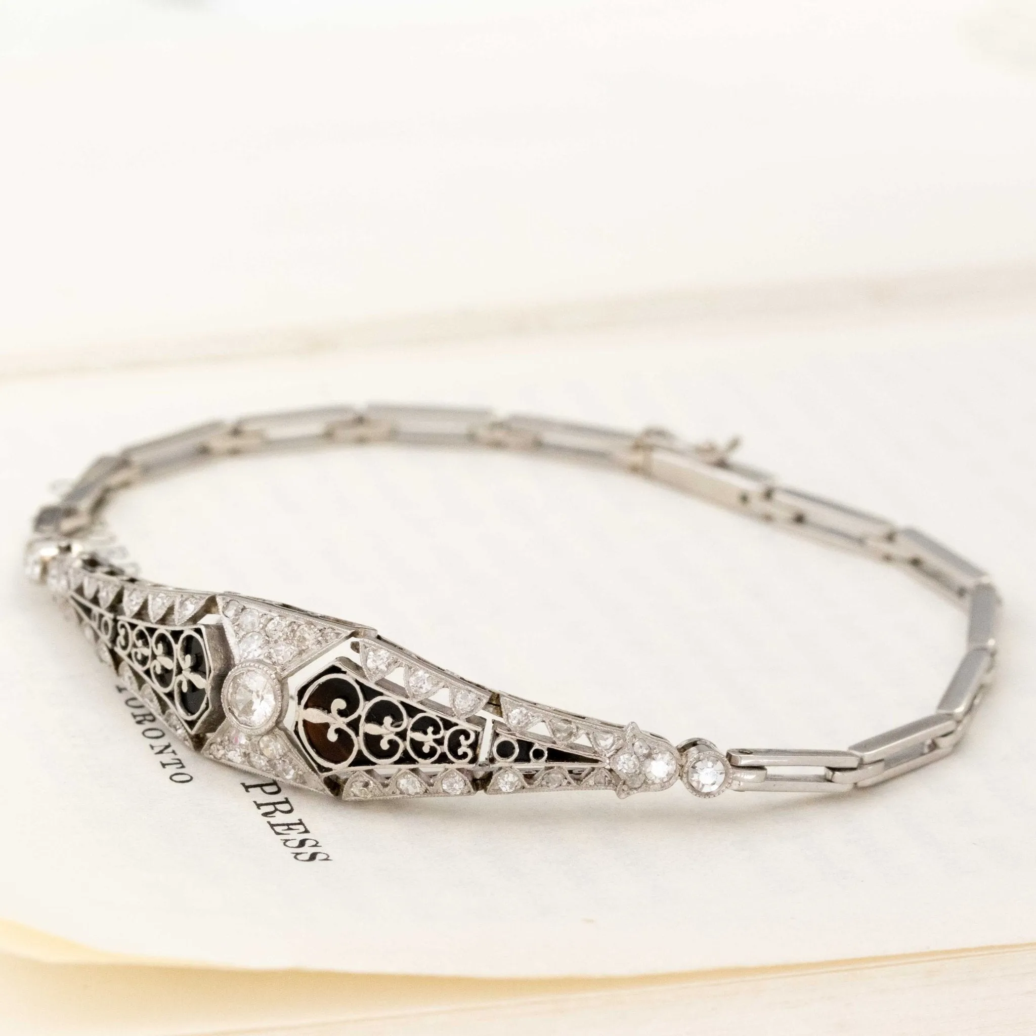 .83ctw Diamond & Onyx Belly Bracelet