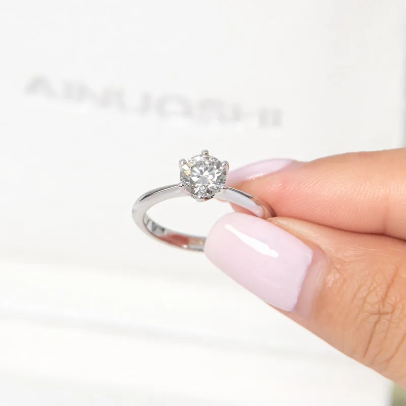 Ainuoshi Round Cut Moissanite Ring