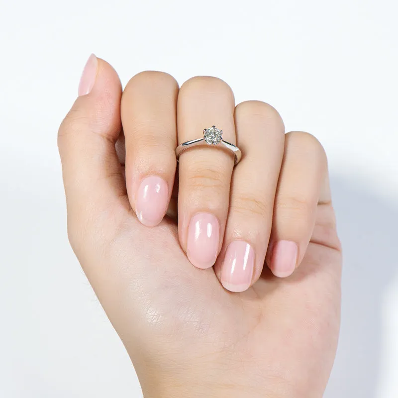Ainuoshi Round Cut Moissanite Ring