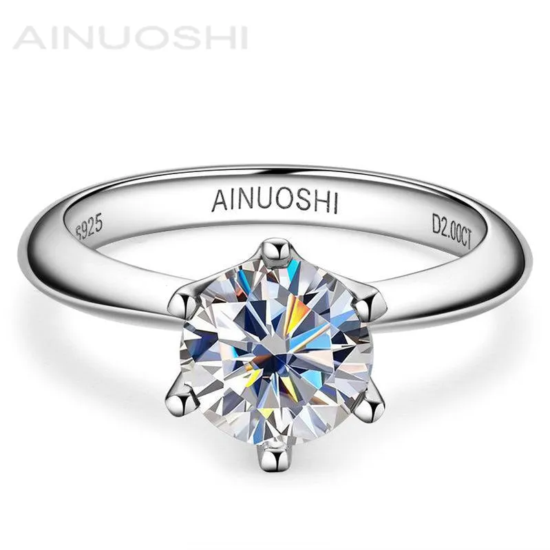 Ainuoshi Round Cut Moissanite Ring