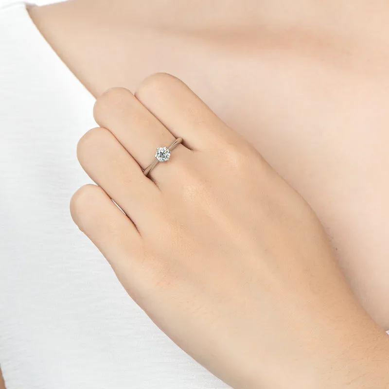 Ainuoshi Round Cut Moissanite Ring
