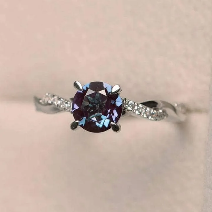 Alexandrite Stone Twist Round Cut Engagement Ring