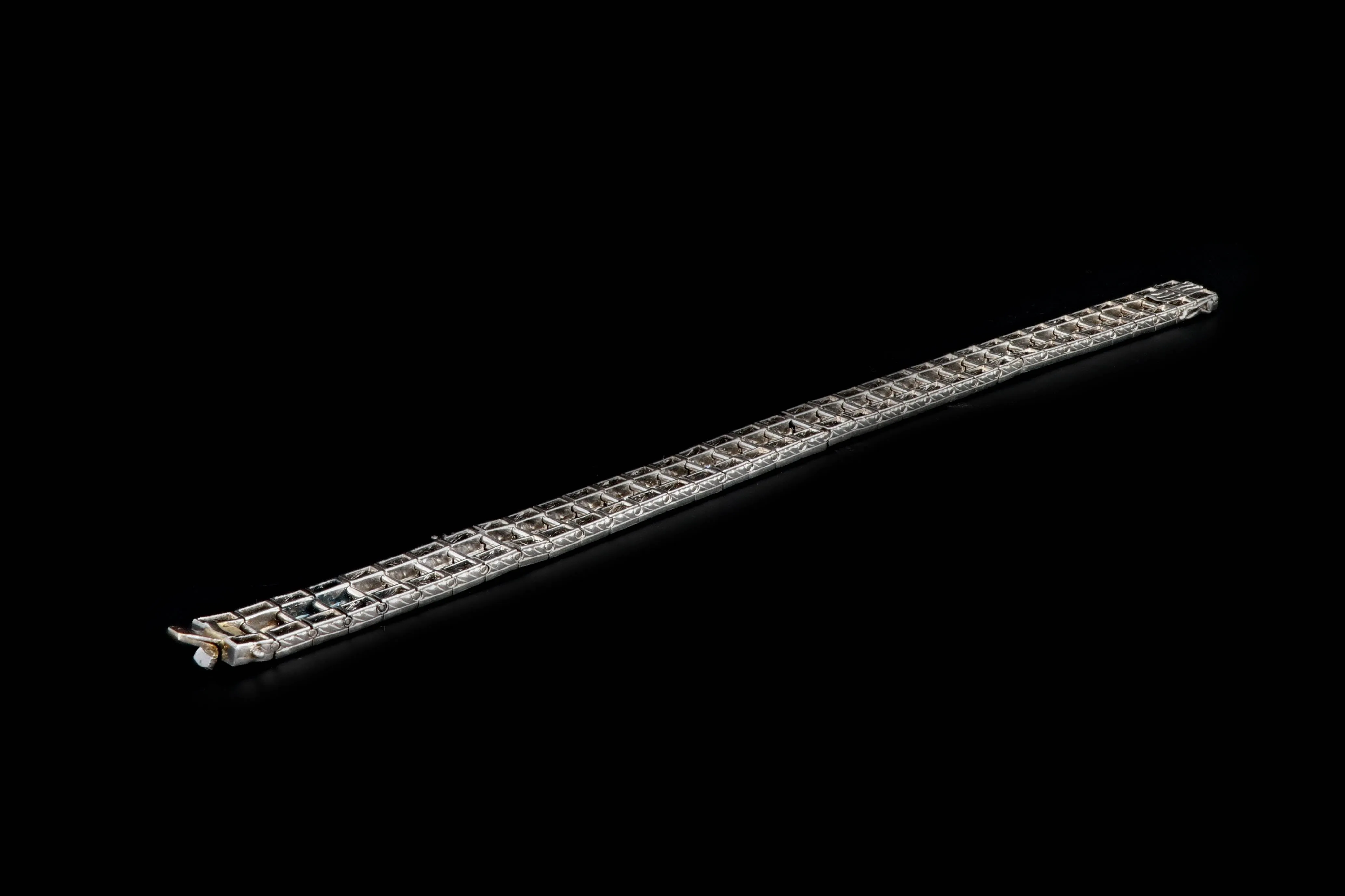 Art Deco Platinum 6 CTS Sapphire and 4.5 CTS Old European Cut Diamond Bracelet