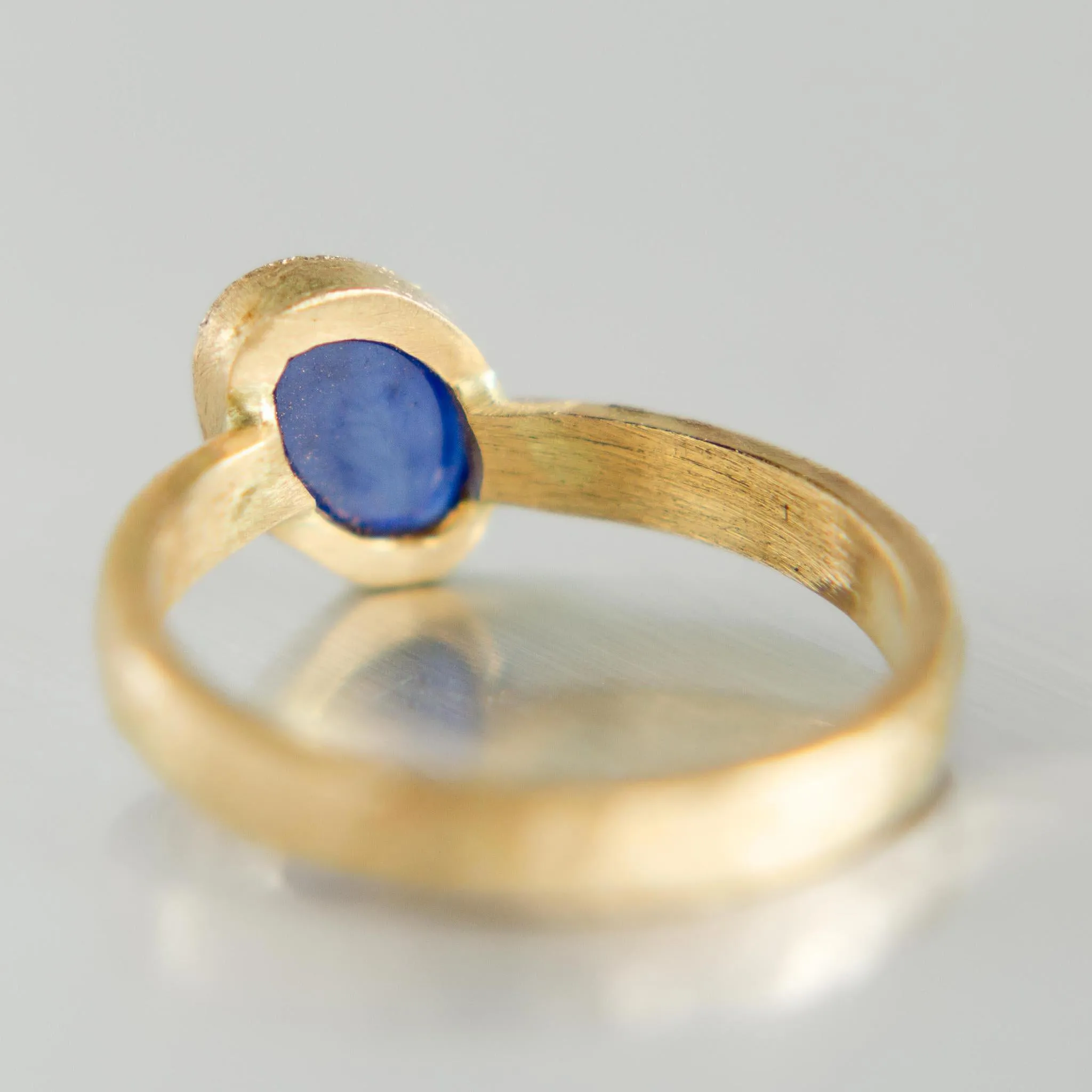 Aurora Ring | Blue Sapphire | 14k Yellow Gold