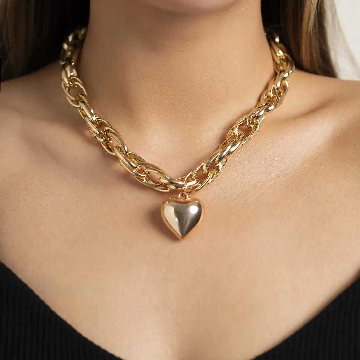 Ball Beaded Chain and Heart Pendant Necklace for Women Trendy Choker Collar on the Neck Fashion Jewelry