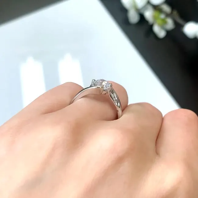 Barkev's Swirl Solitaire Diamond Engagement Ring