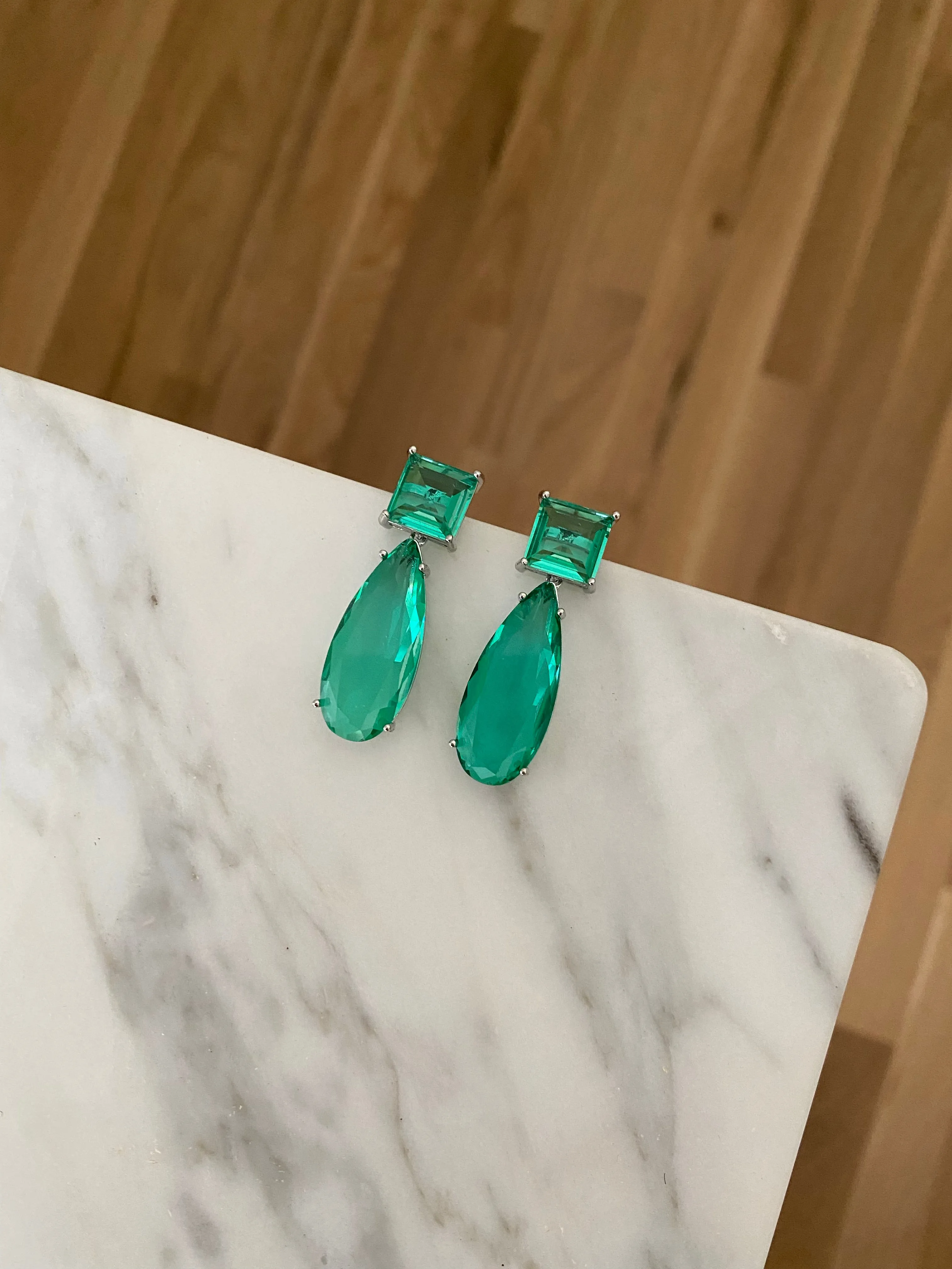 Casilda green earrings