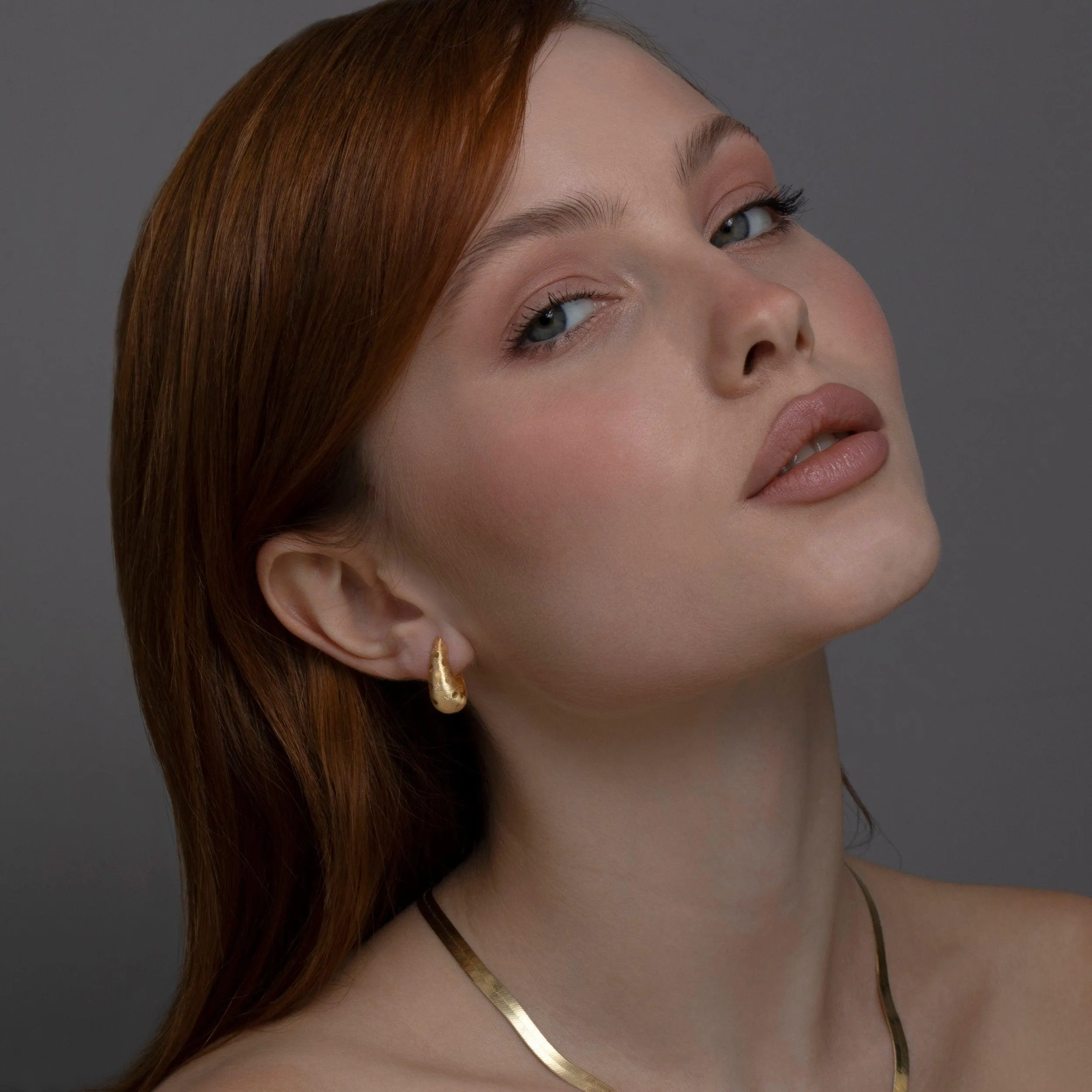 Chunky Hoop Earring - 18K Gold Vermeil