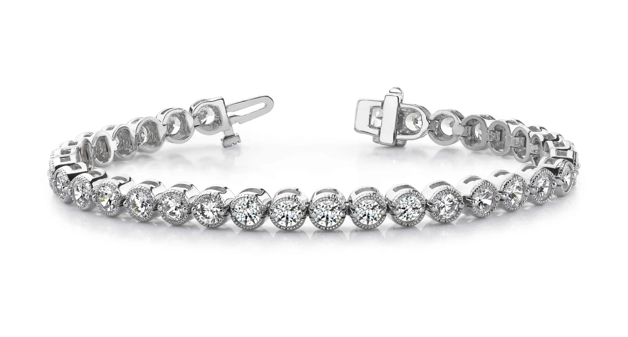 Circle Milgrain Diamond Bracelet with 4.94 ct.(finished) 3.2mm