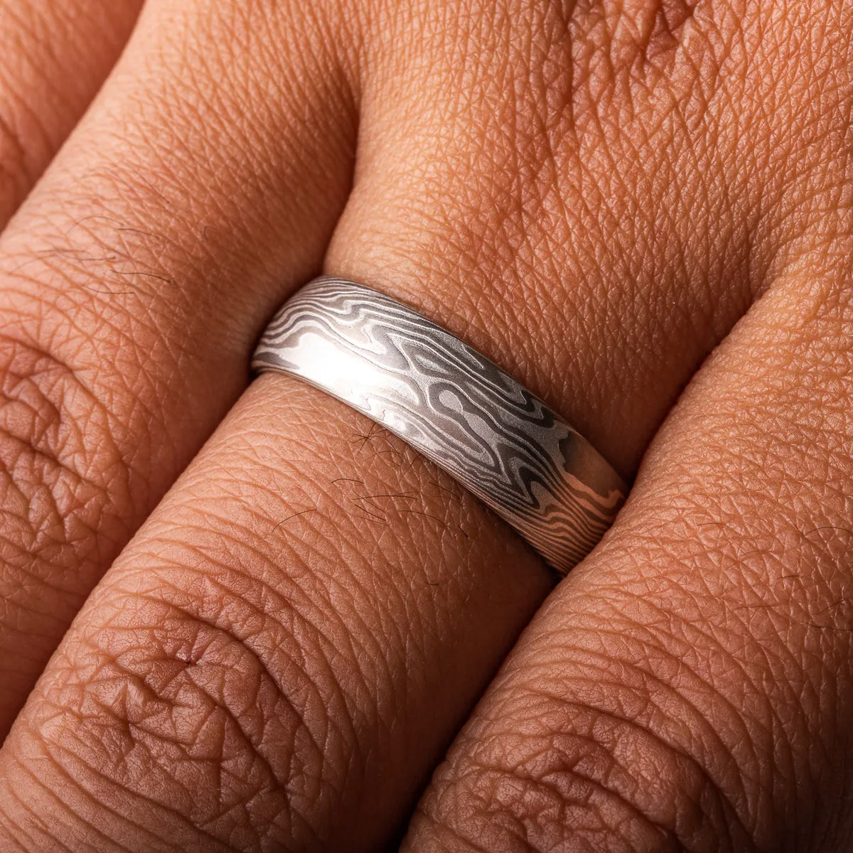 Classic Wedding Band in Twist Pattern and Smoke Palette
