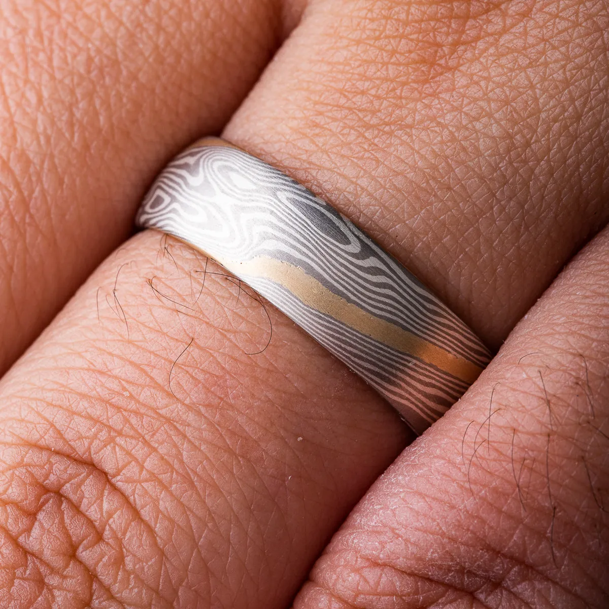 Delicate Mokume Gane Ring Wedding Band in Twist Pattern and Ash Palette with Yellow Gold Stratum