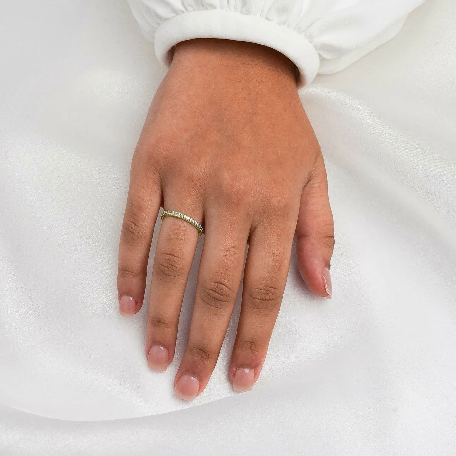 DESTINY | Delicate "V" Split Diamond Ring in Yellow Gold (0.19ct tw.)