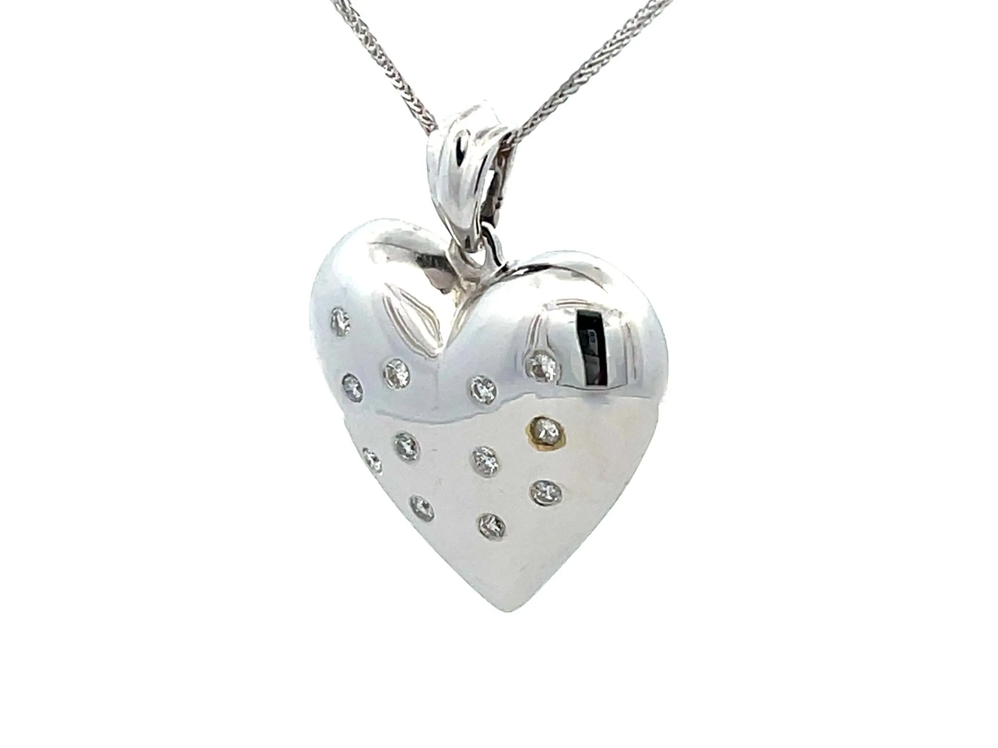 Diamond Heart Necklace in 14k White Gold