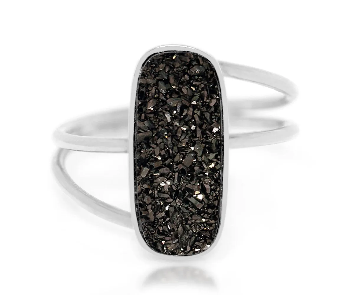 Double Twist Rectangle Black Druzy Ring