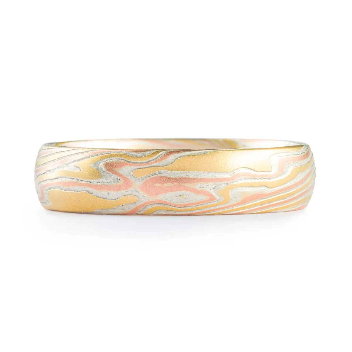 Dynamic 18kt Fire Palette Twist Pattern Ring