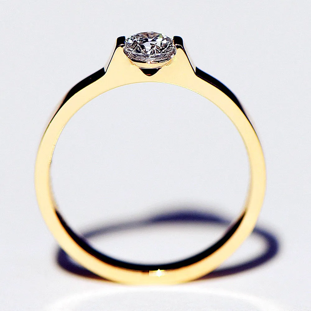 Elegant Bar Setting Lab-Grown Diamond Ring