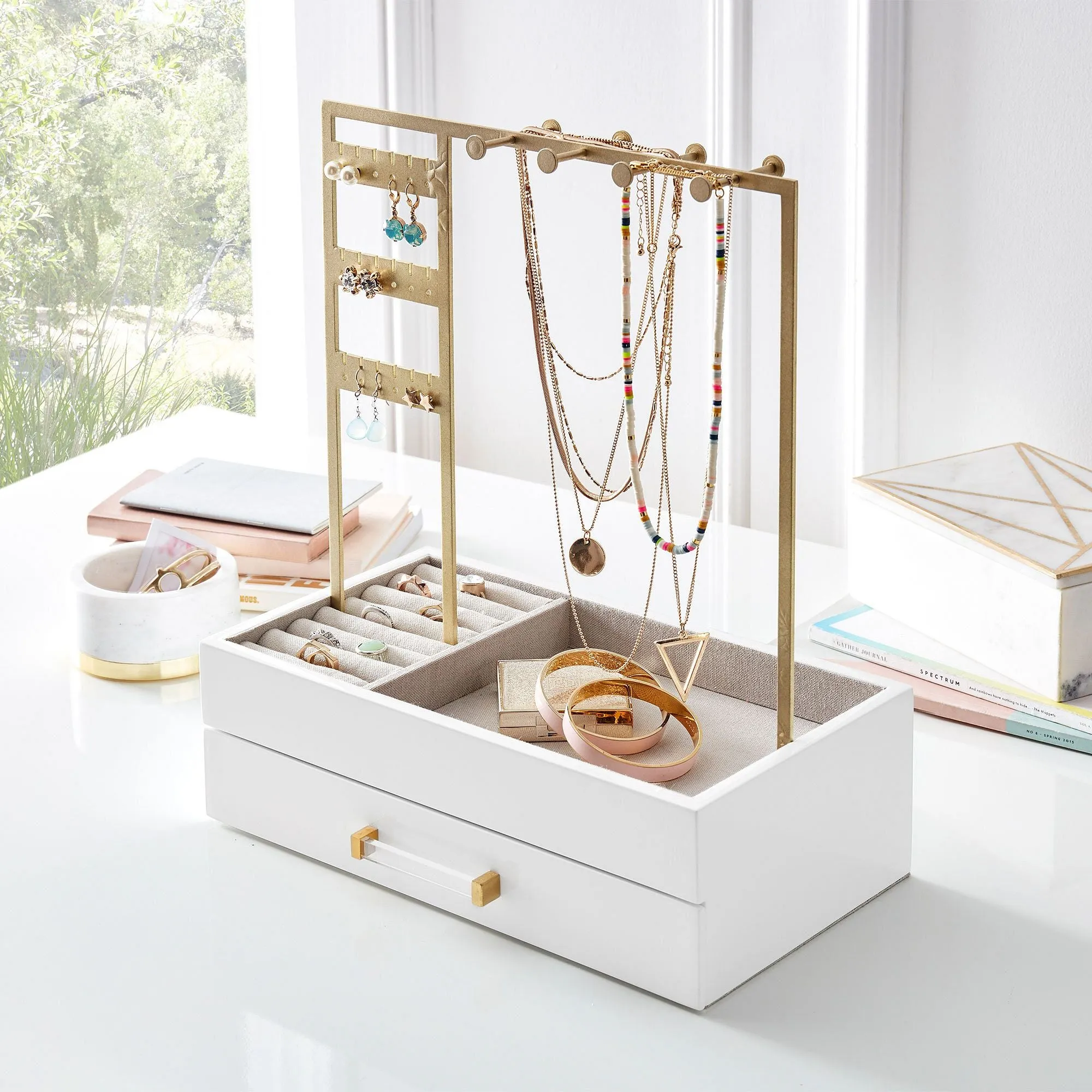 Elle Lacquer Jewelry Display Stand