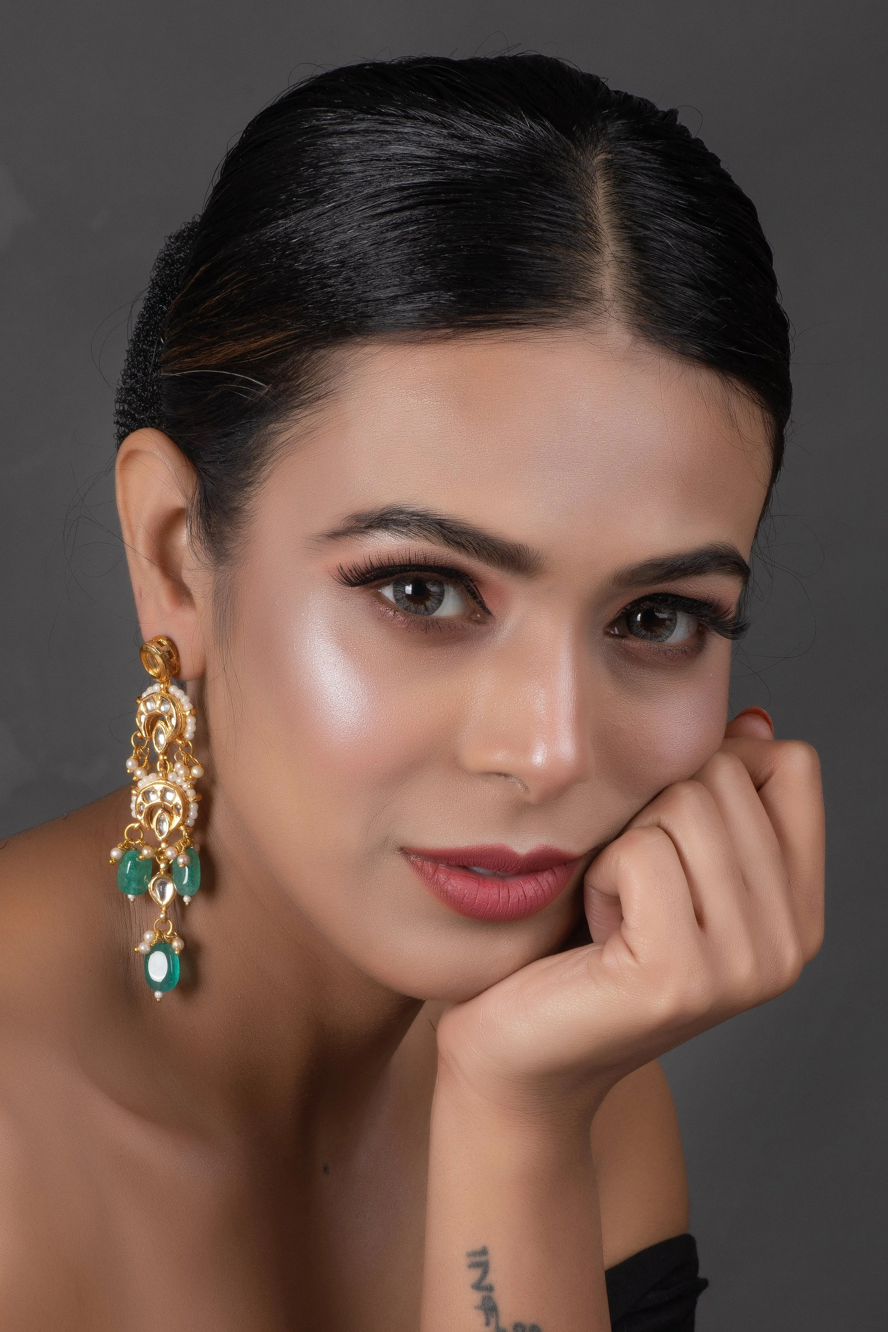 Emerald Beaded Gold Toned Kundan Earrings