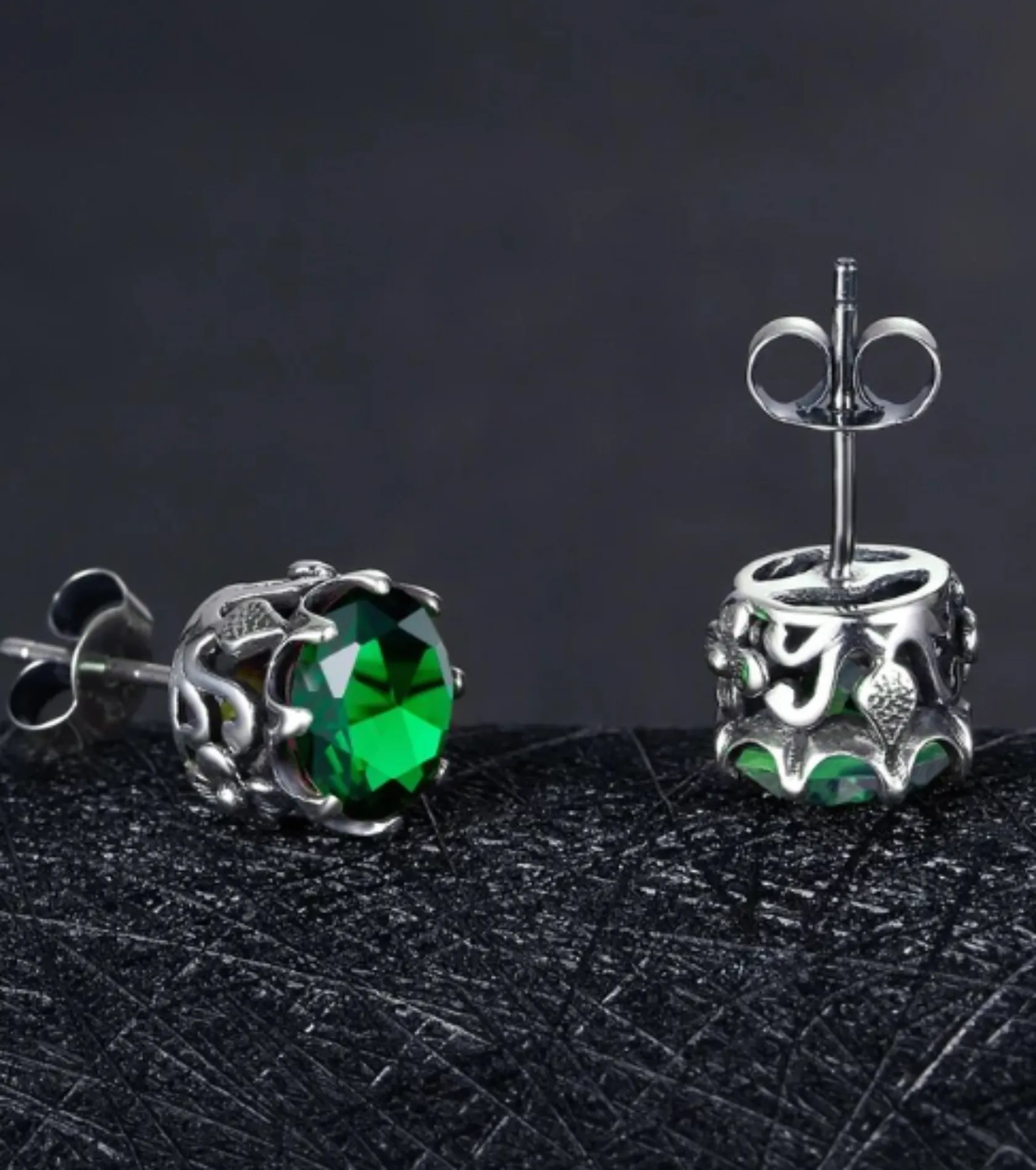 Emerald Earrings, Round Daisy Stud Earrings, Sterling Silver Vintage Filigree Jewelry, E66