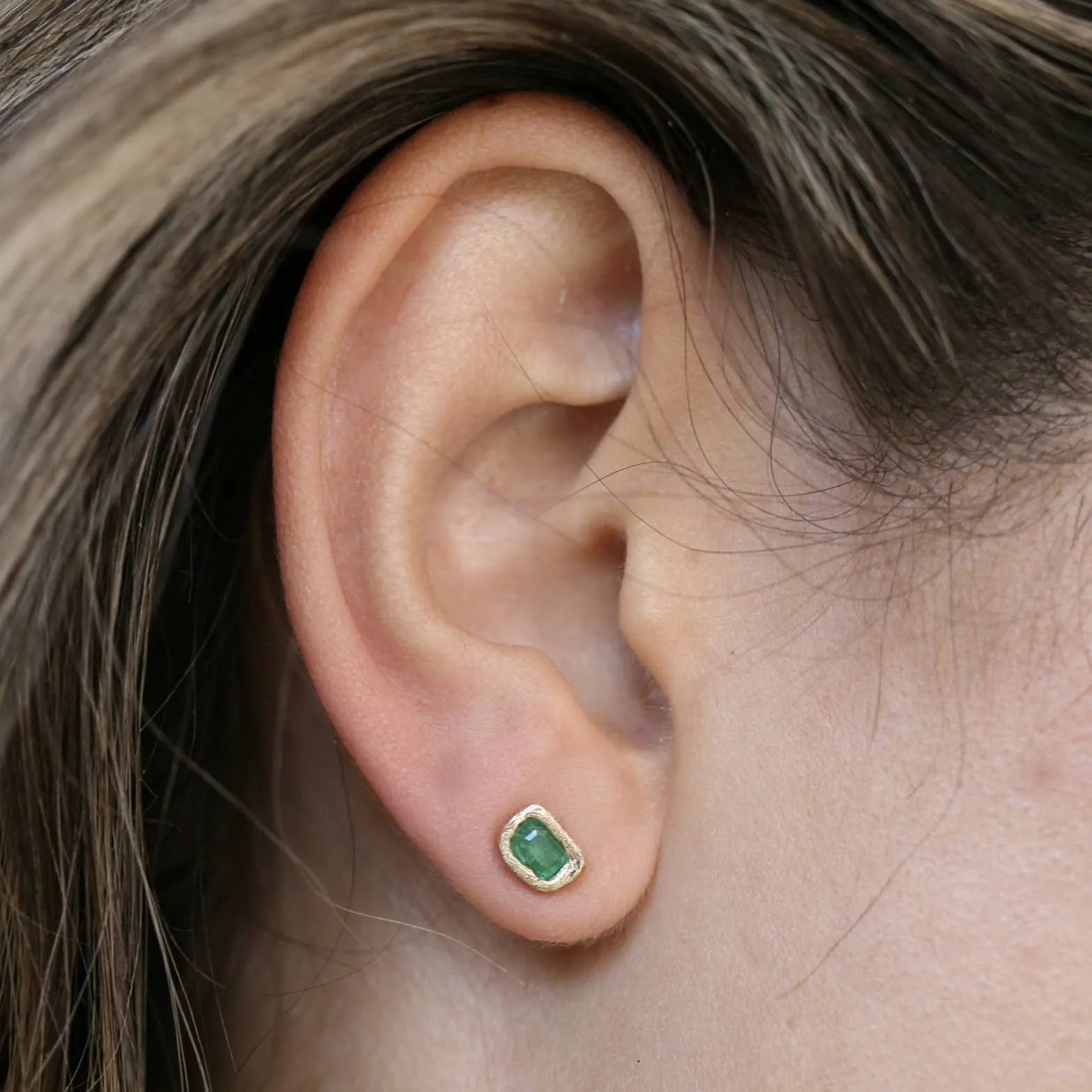 Emerald Petra Studs