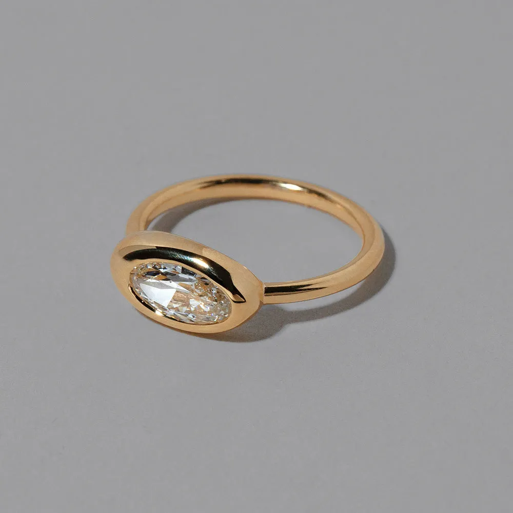 Equalize Ring - Moval White Diamond