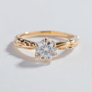 FACETED MATRIX SOLITAIRE ENGAGEMENT RING | 14K GOLD & MOISSANITE