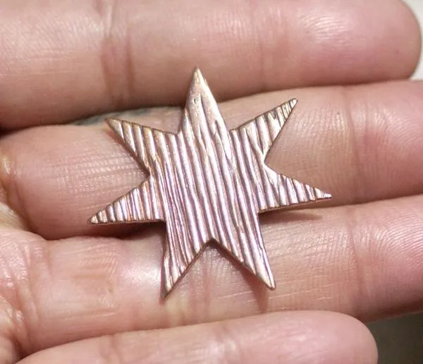 Fireworks in Textured Pattern Metal 31mm Cutout