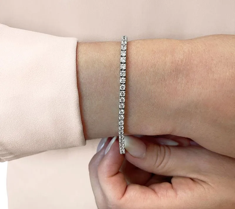 Four Prong Classic Lab-Grown Diamond Tennis Bracelet with 7.96 ct.(finished) 3.7mm