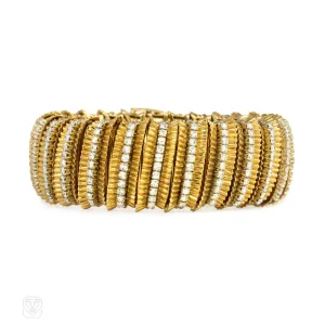 Gold and diamond ribbed bracelet, Faraone