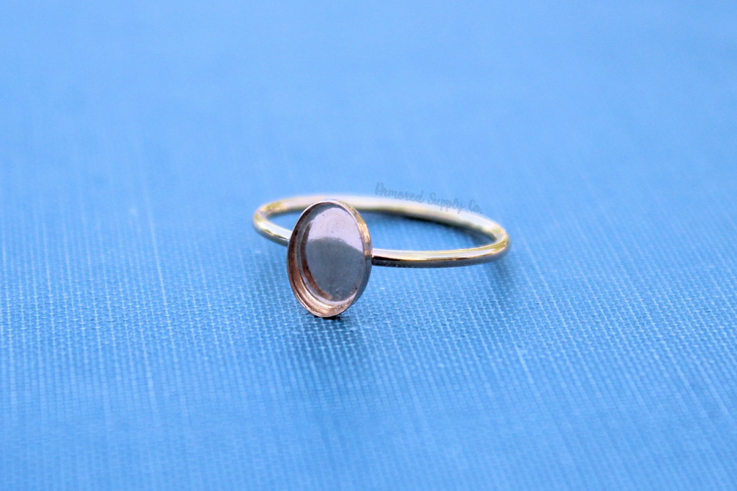 Gold Filled Oval 8x6 Bezel Cup Ring blank