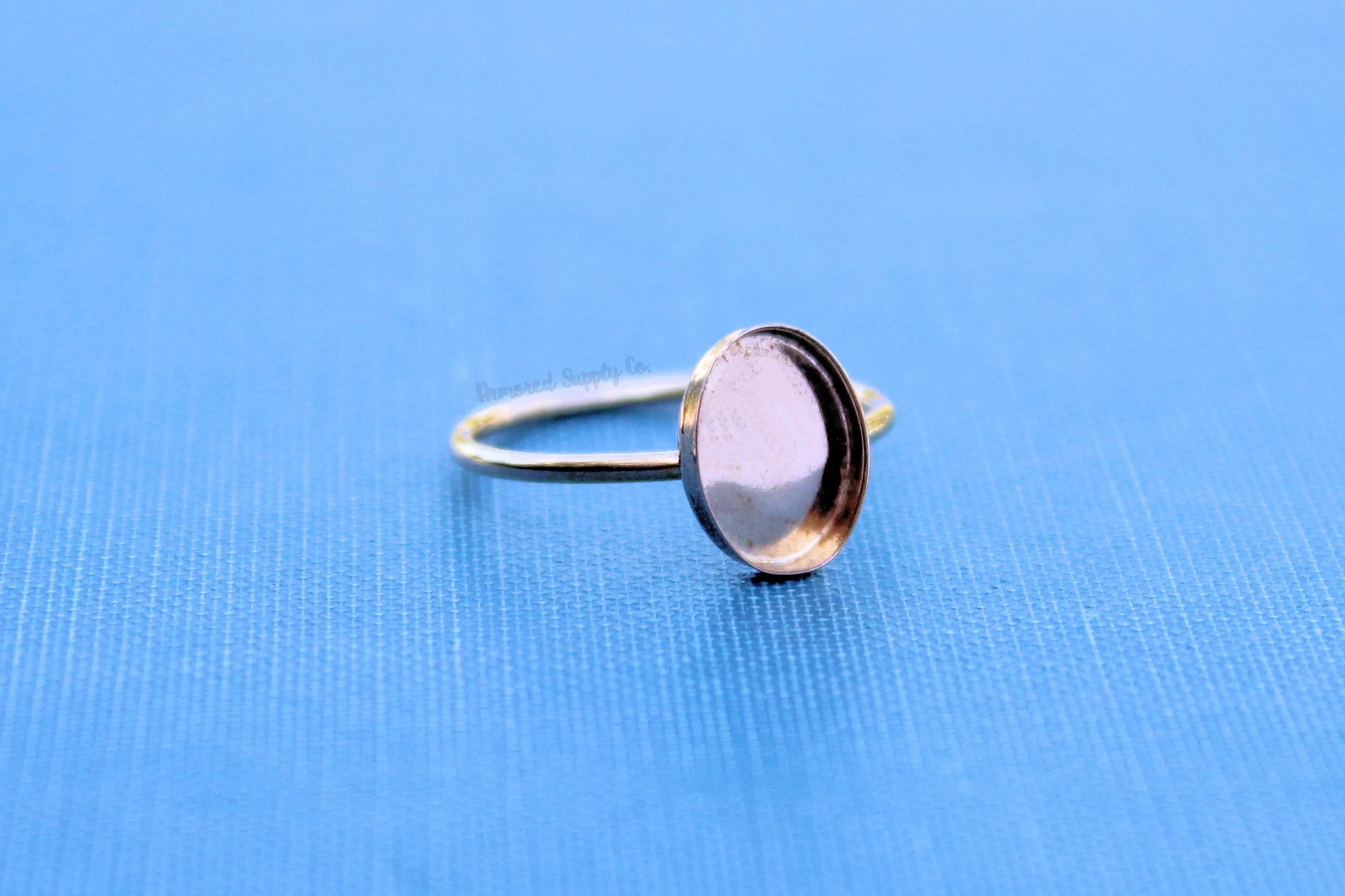 Gold Filled Oval 8x6 Bezel Cup Ring blank