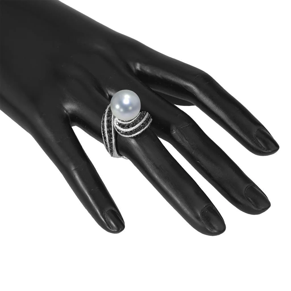Gold Twist Ring With Freshwater Pearl & Diamonds