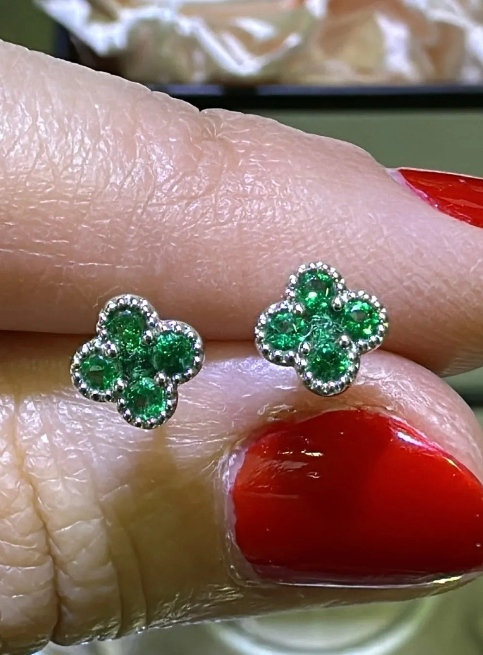 Green 0.33ct tw Emerald Clover Stud Earrings