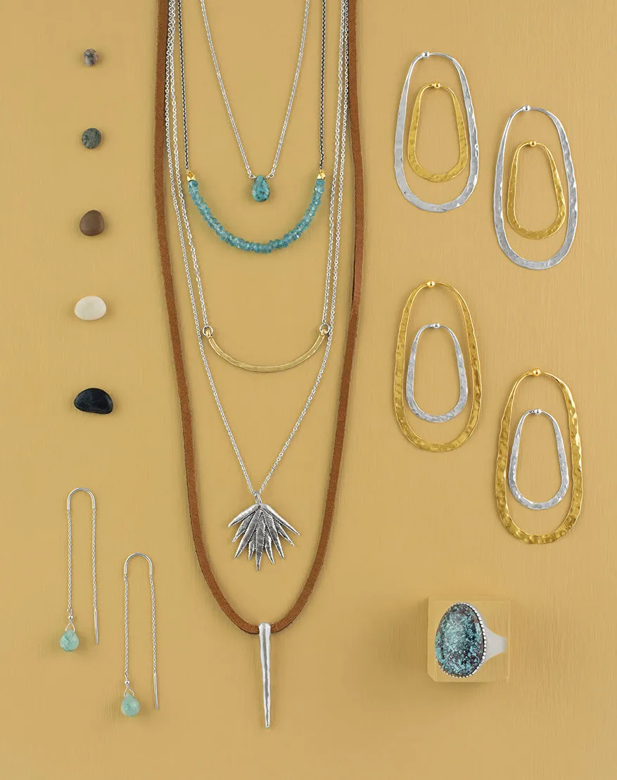 Hammered Oblong Hoops in Gold - 2 1/2"