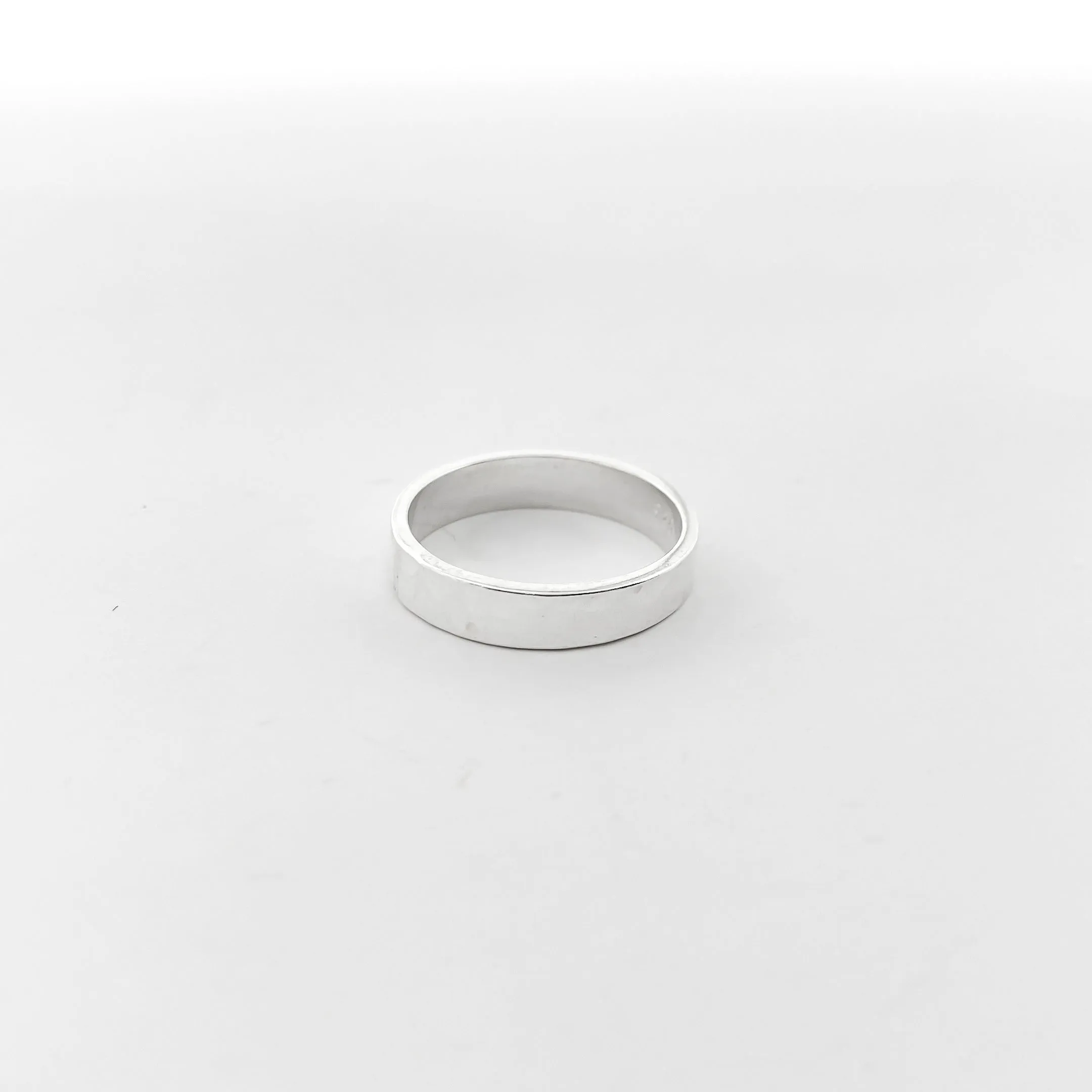 Impressions Hammered Wide Ring| Silver