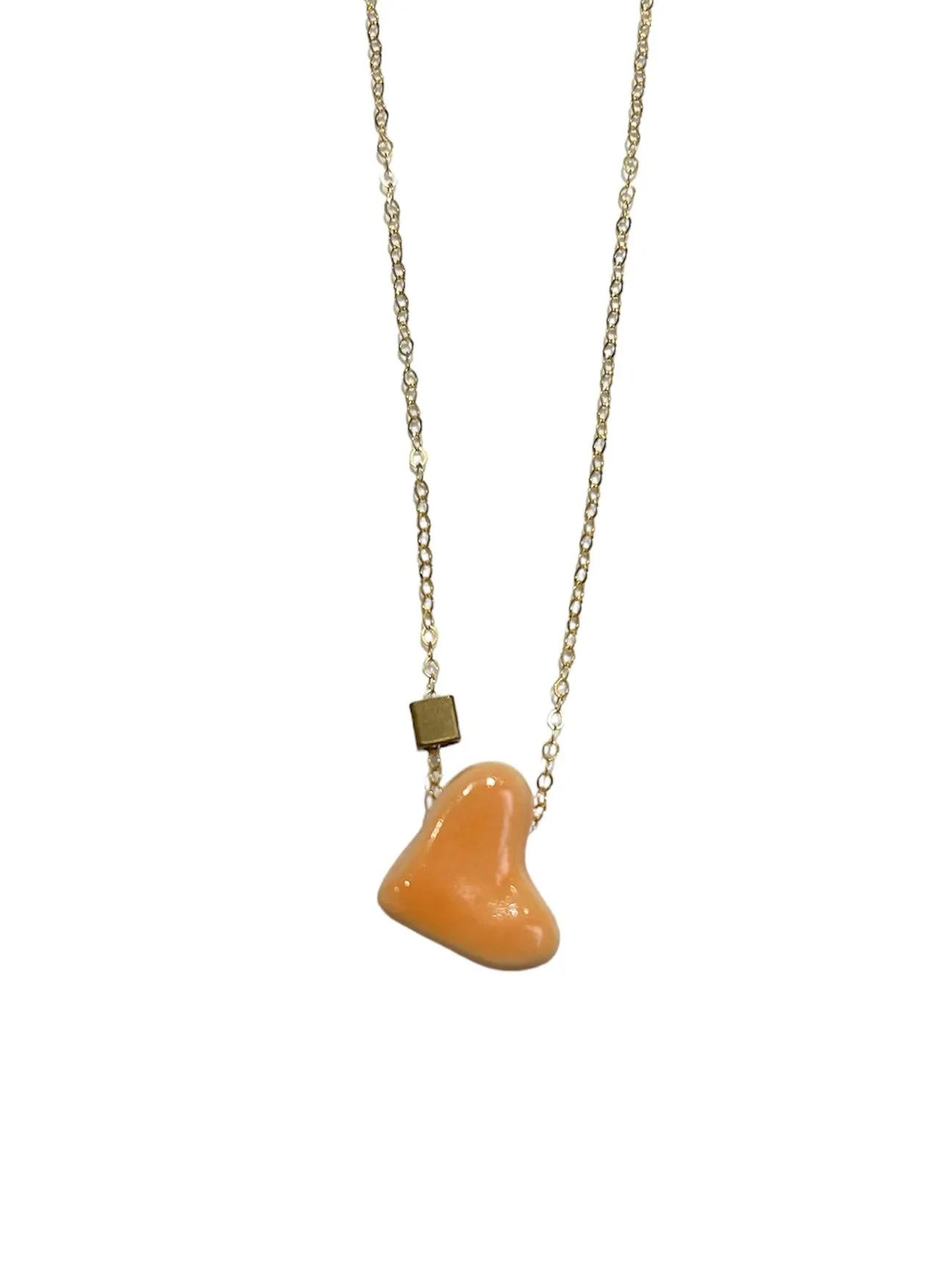 ITSARI- Heart Short Necklace (more colors available)