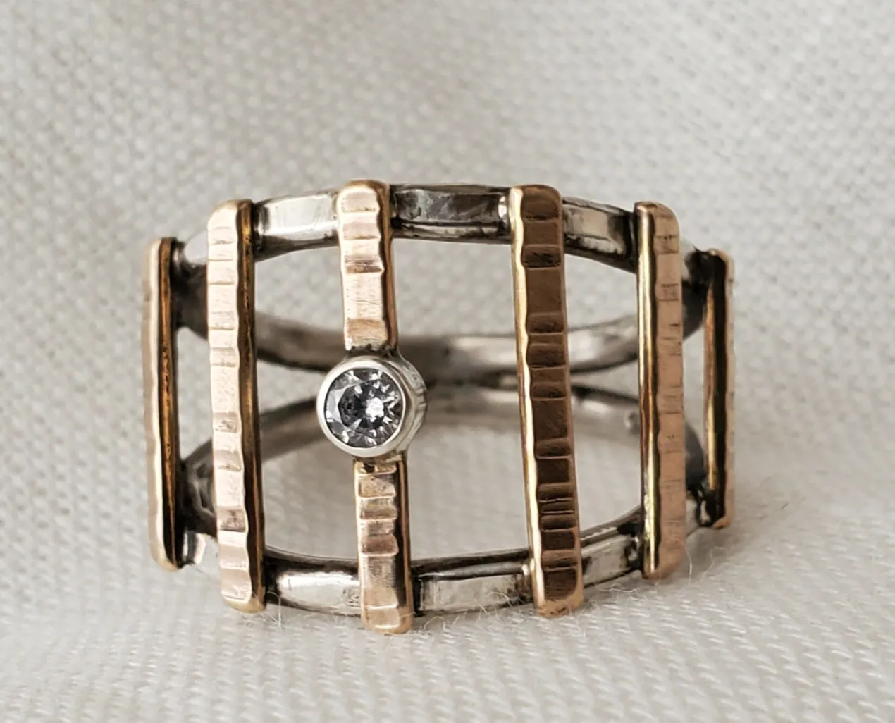 J   I sterling silver & gold filled ring wit cz