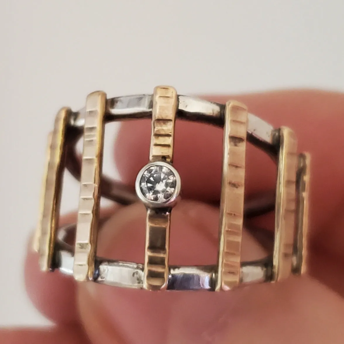 J   I sterling silver & gold filled ring wit cz