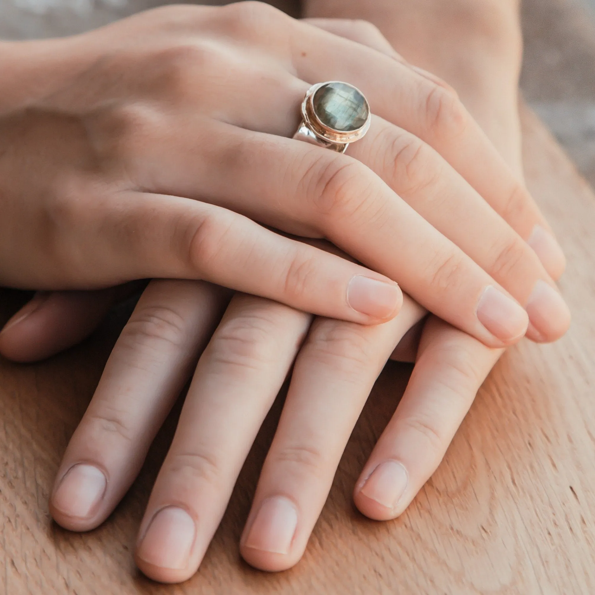 Labradorite Mixed Metal Ring 5.8 Carat Natural Green Labradorite Gemstone Two Tone Solid 9k Yellow Gold & 925 Sterling Silver Solitaire Ring