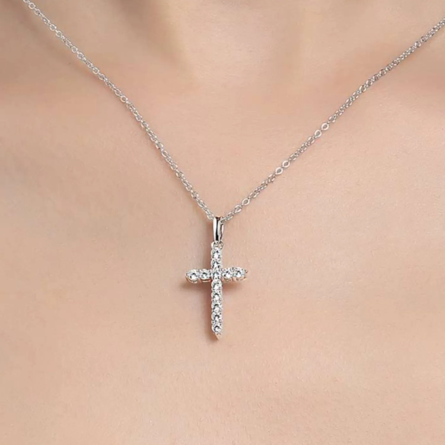 Lafonn Simulated Diamond Classic Cross Pendant