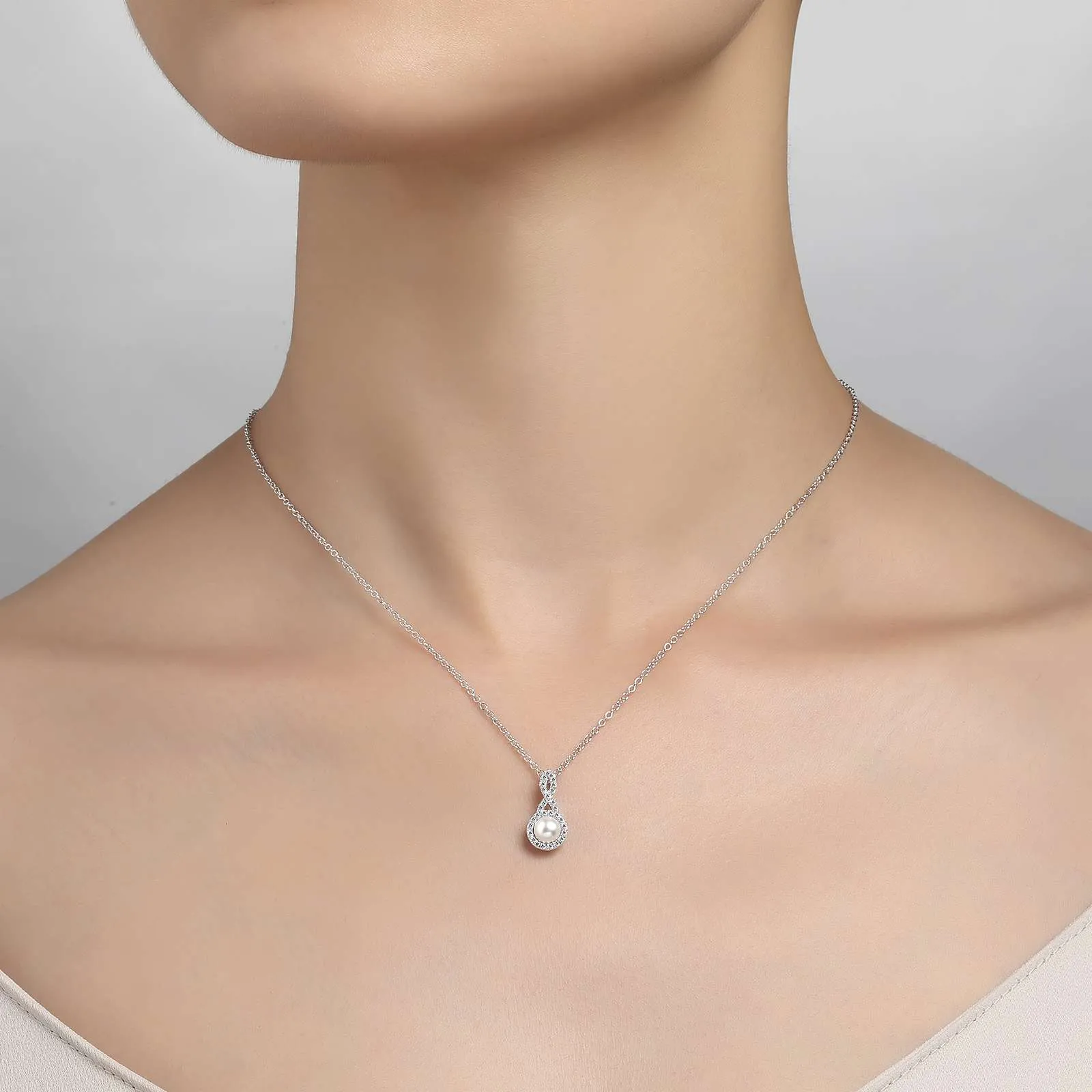 Lafonn Sterling Silver Platinum Plated Simulated Diamonds and Cultured Freshwater Pearl Necklace