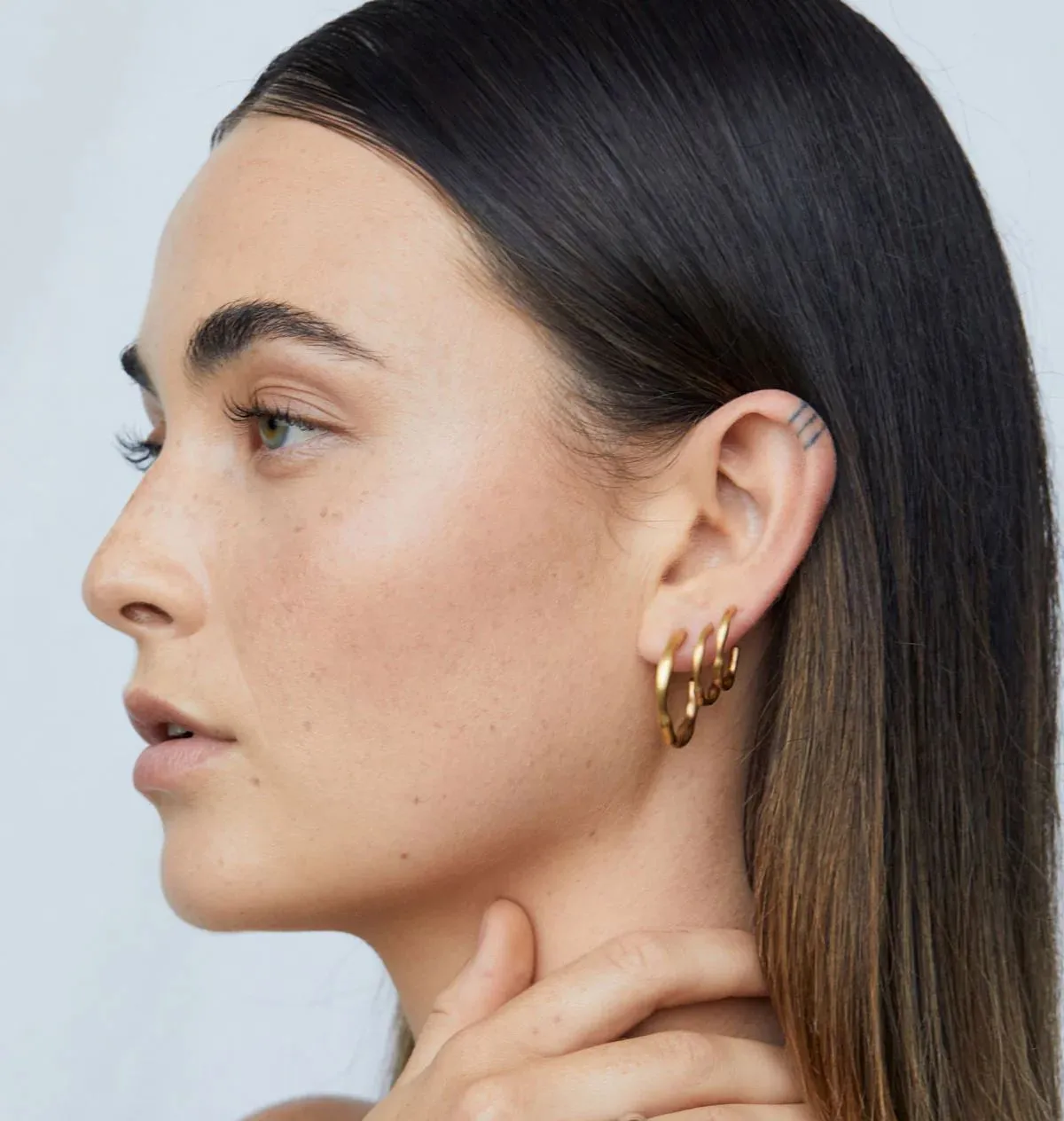 LINDA TAHIJA Ivy Large Hoop Earrings - Gold Plated
